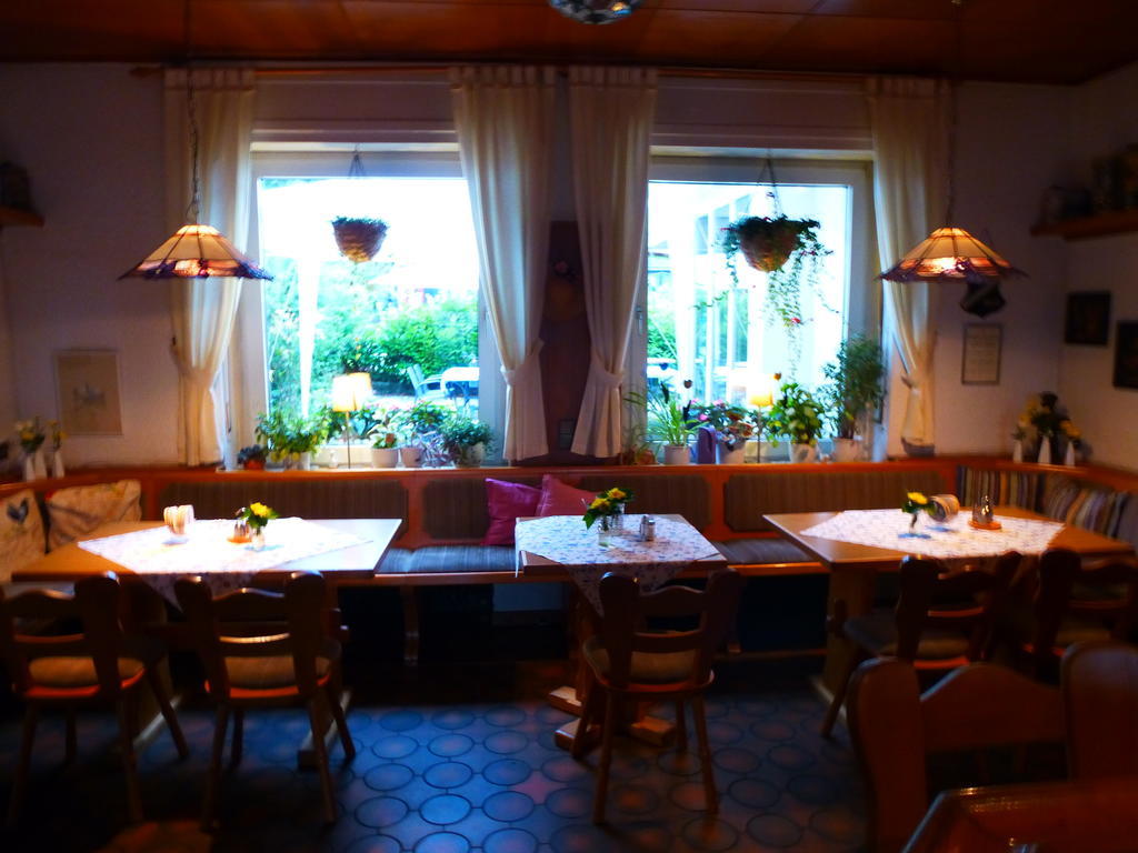 Landhaus-Puettmann Hotel Fröndenberg Eksteriør billede